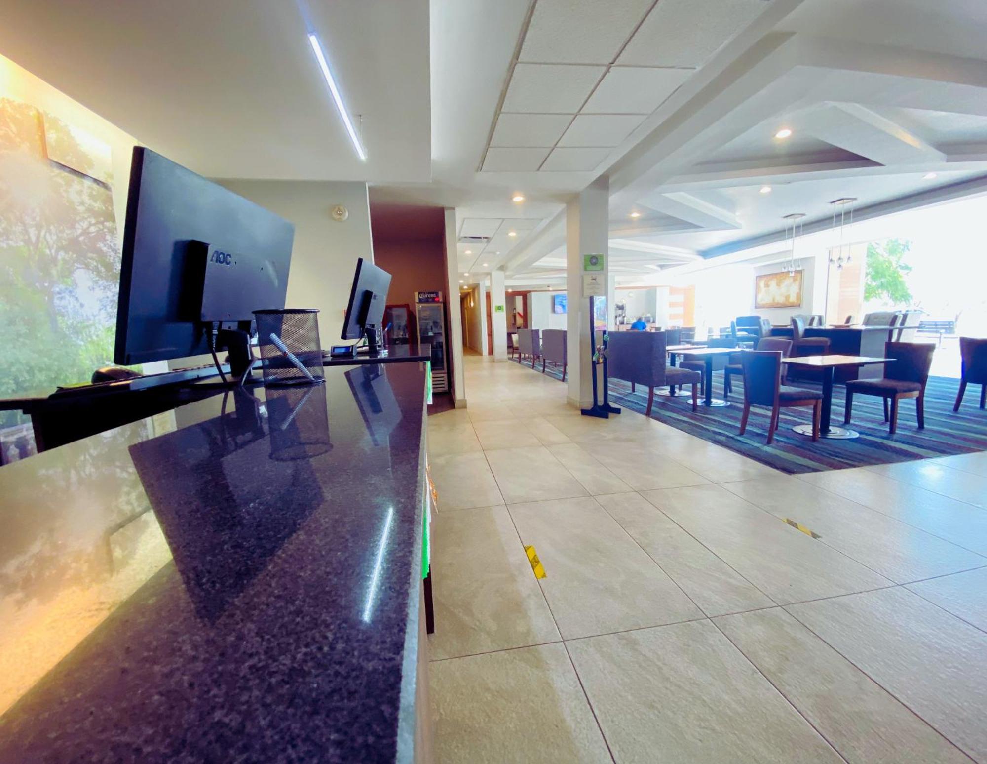 La Quinta By Wyndham Aguascalientes Ξενοδοχείο Εξωτερικό φωτογραφία